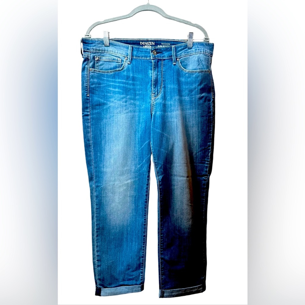 Ladies Denizen from Levi’s Cropped Denim Jeans | Size 14 W